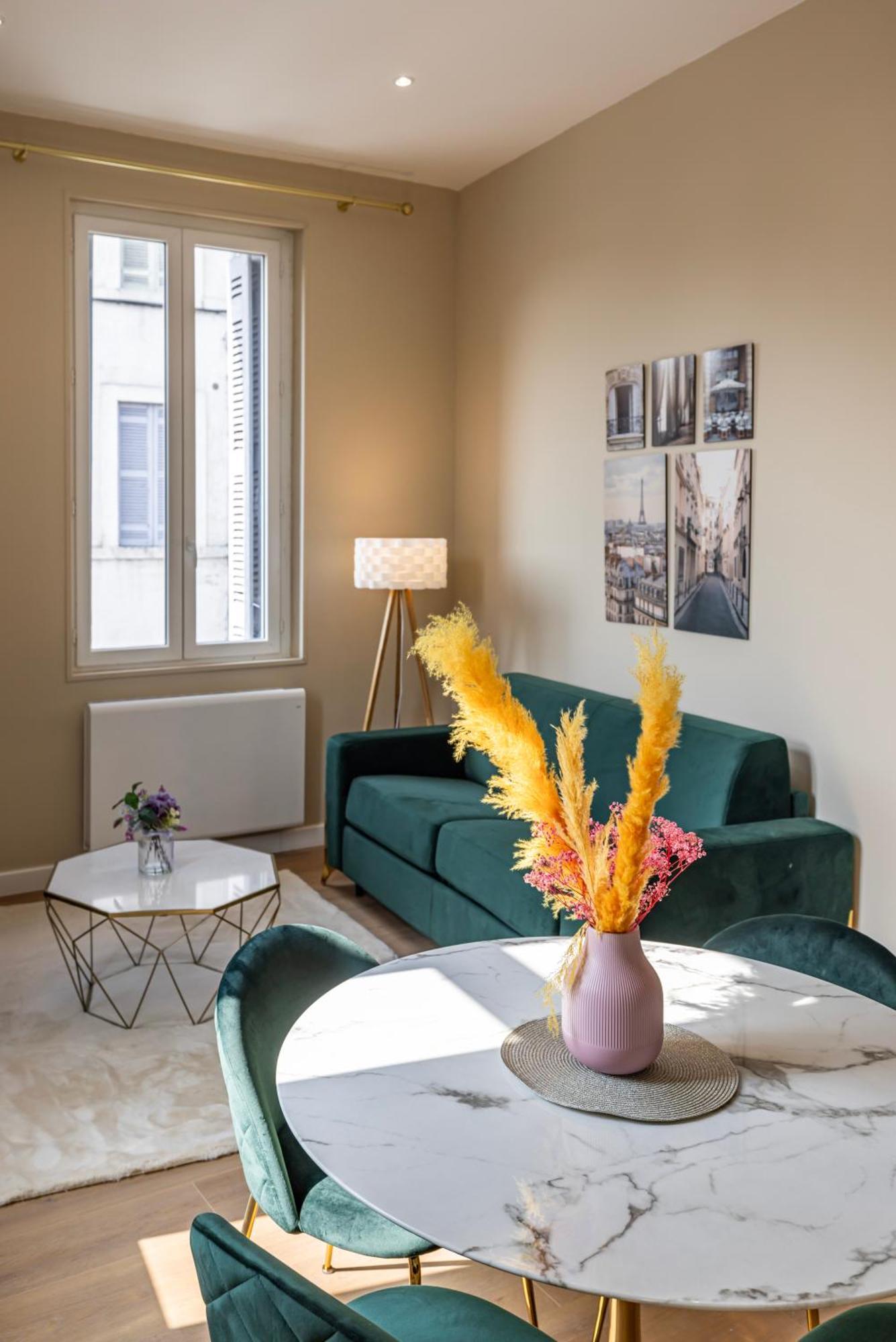 Appartement De Prestige Emeraude 60M2 Perigueux Bagian luar foto